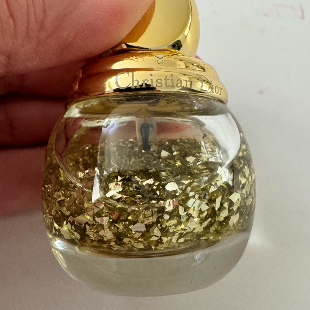 Christian Dior Nail-polish in Golden Shock Topcoat